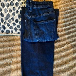 Dark blue jeans flattering cut